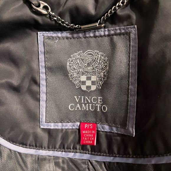 Vince Camuto Sleeveless Vest - Picture 2 of 11